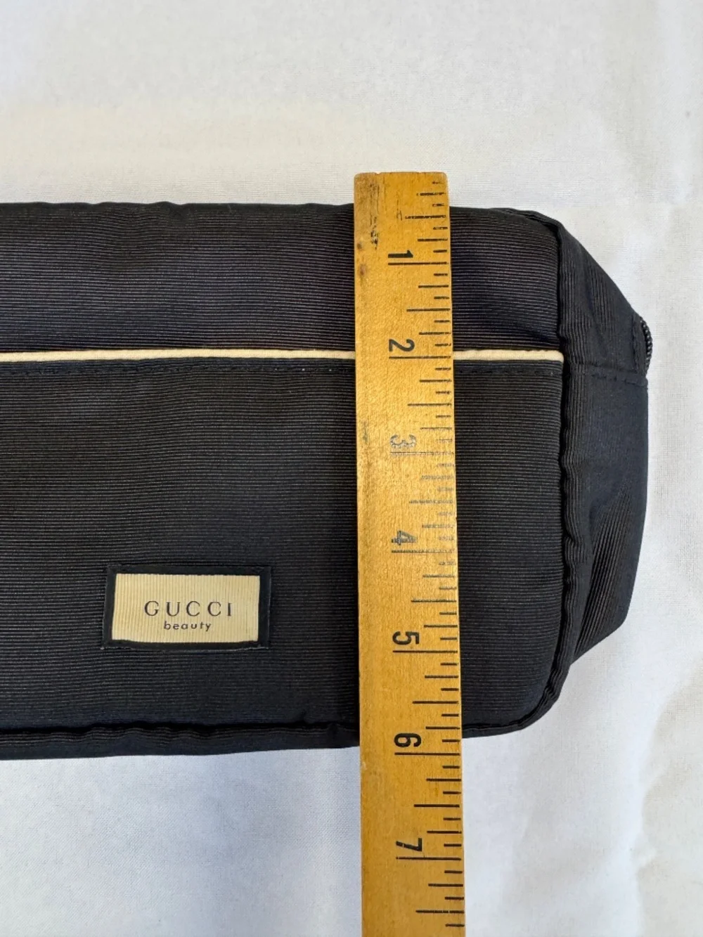 Gucci Beauty Travel Toiletry Makeup Bag Black Beige